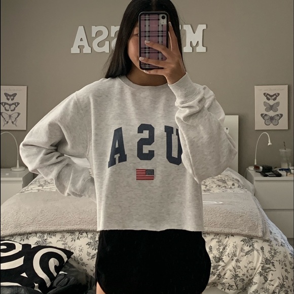 brandy cropped sweater - Picture 2 of 2